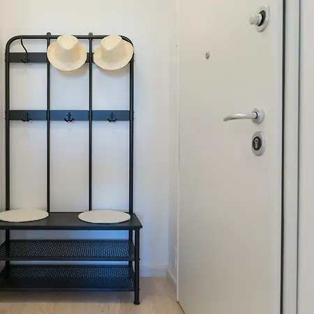 Chaplin Apartment
